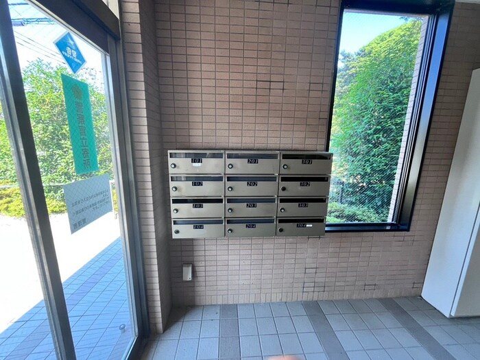 物件外観写真4　(建物設備)