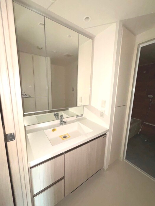 物件内観写真16　(洗面)