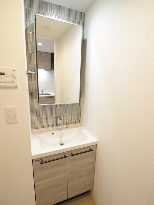 物件内観写真9　(洗面)