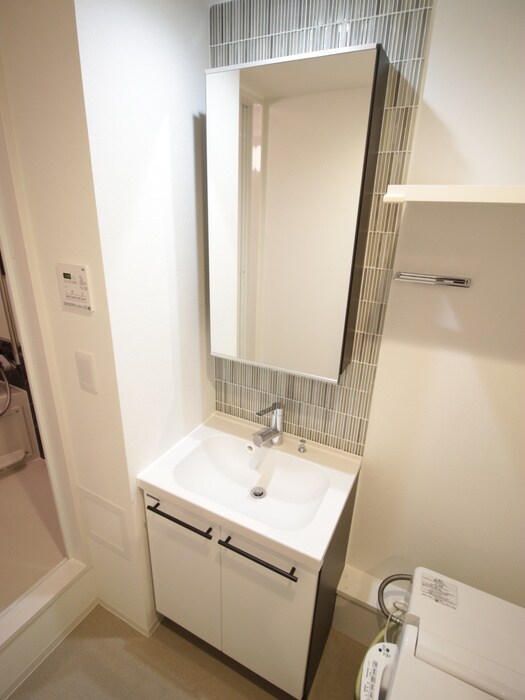 物件内観写真10　(洗面)