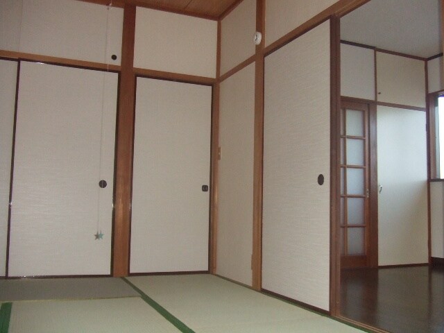 物件内観写真11　(収納)