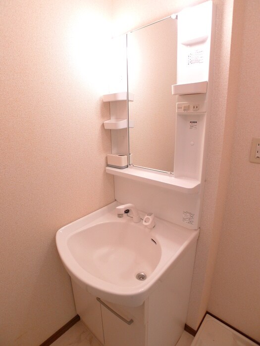 物件内観写真13　(洗面)