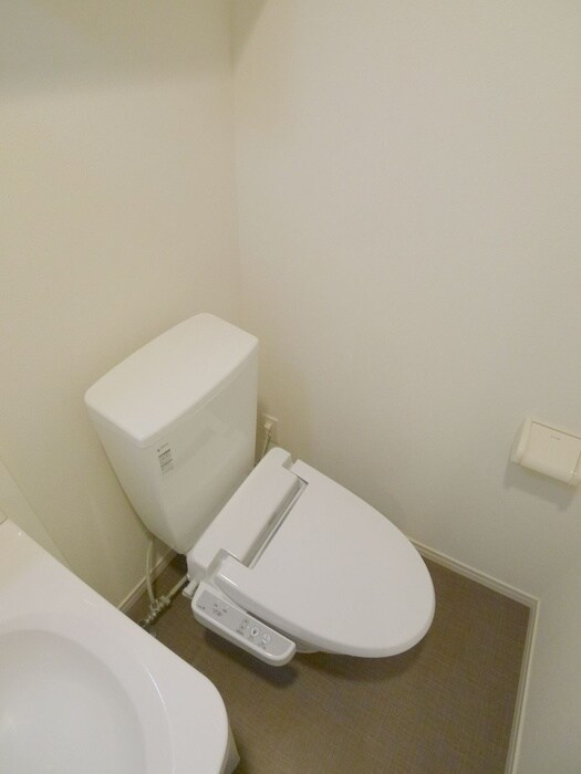 物件内観写真14　(トイレ)