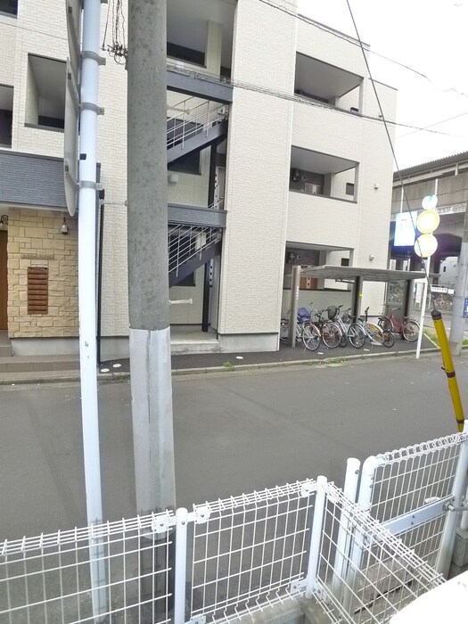 物件内観写真17　(室内からの展望)