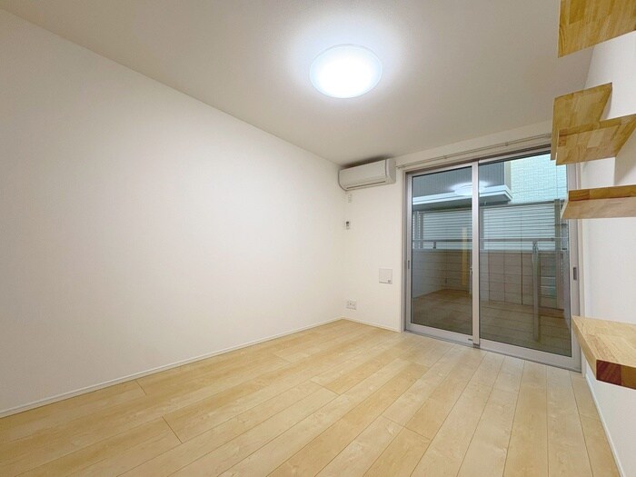 物件内観写真8　(内観写真)