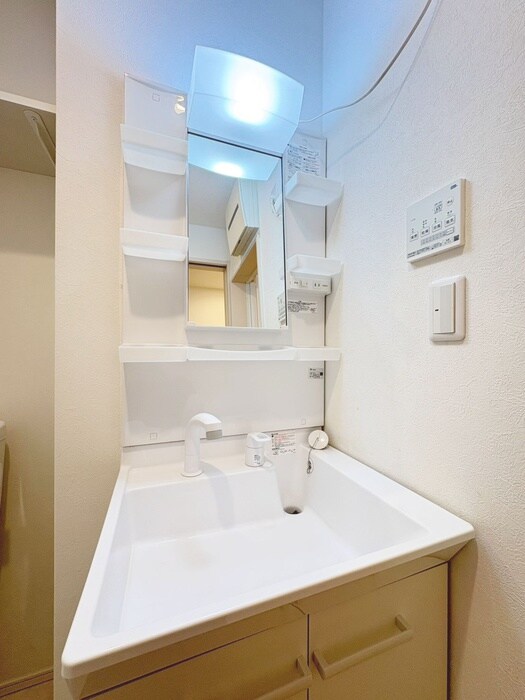 物件内観写真10　(洗面)