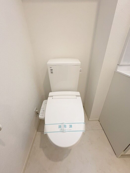 物件内観写真13　(トイレ)