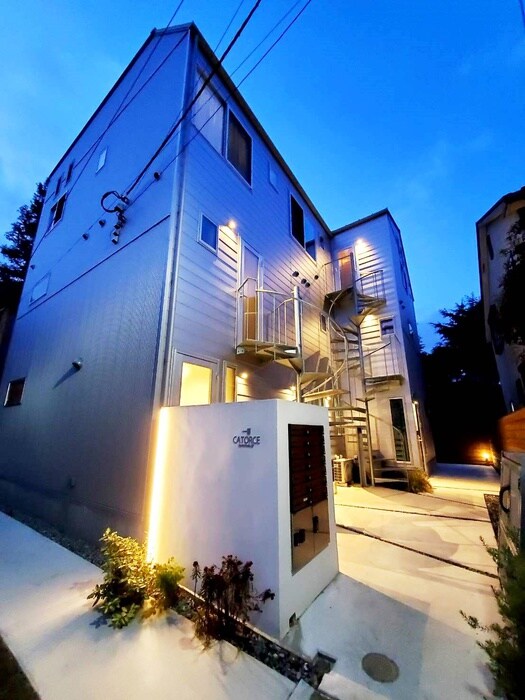 物件外観写真2　(周辺環境)