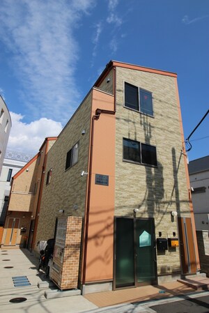 プロヴァンス南青山審美館外観写真