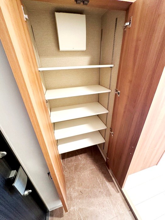 物件内観写真17　(靴箱)