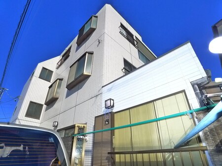 エ－ユ－ハイム外観写真