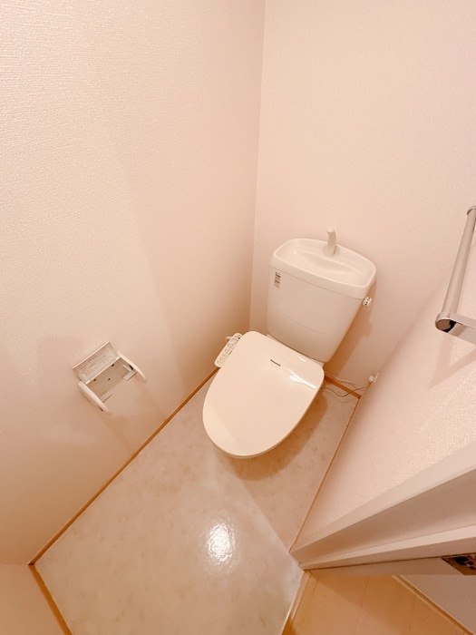 物件内観写真10　(トイレ)