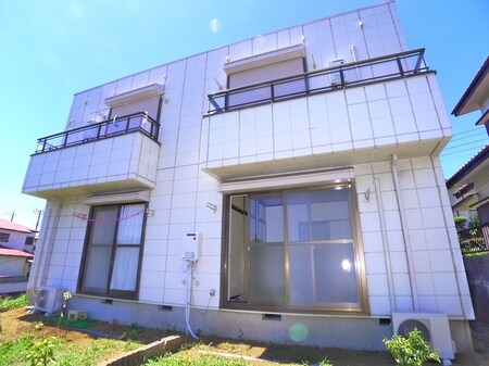 ヤングハウスⅤ外観写真