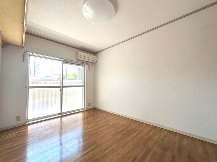 物件内観写真17　(居室)