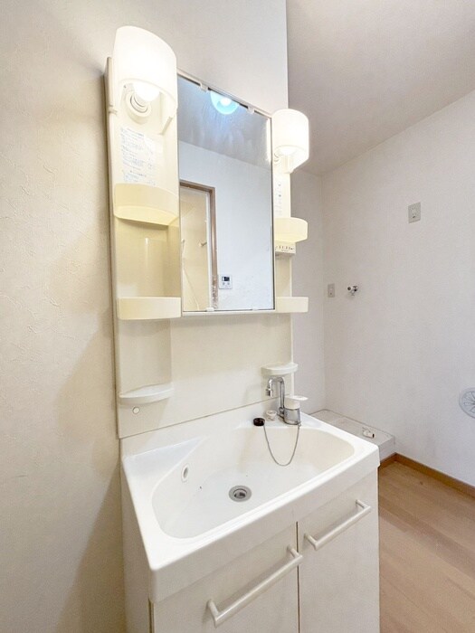 物件内観写真10　(洗面)