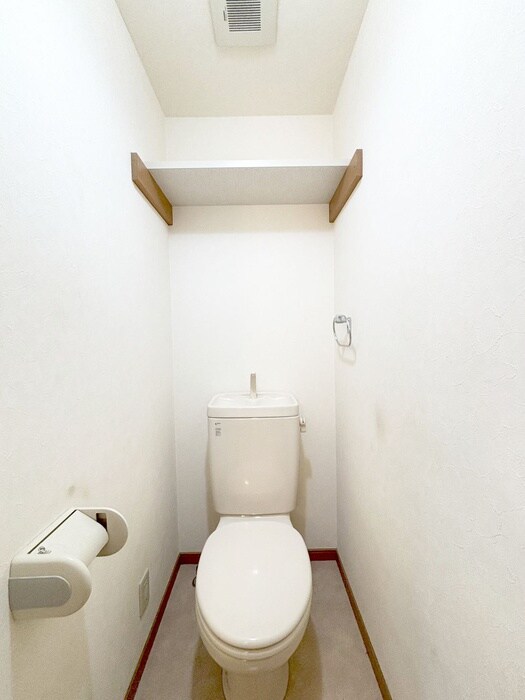 物件内観写真11　(トイレ)