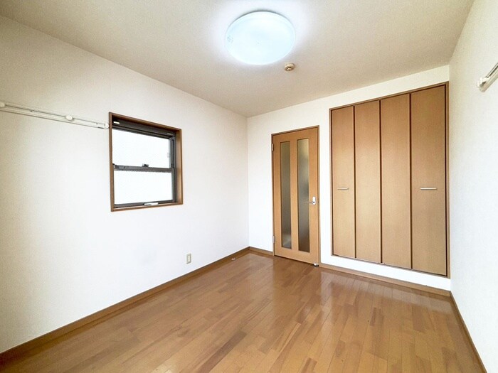 物件内観写真17　(居室)