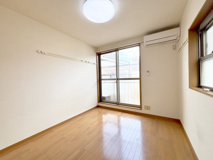 物件内観写真18　(居室)