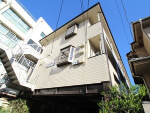 サンライズ大泉外観写真
