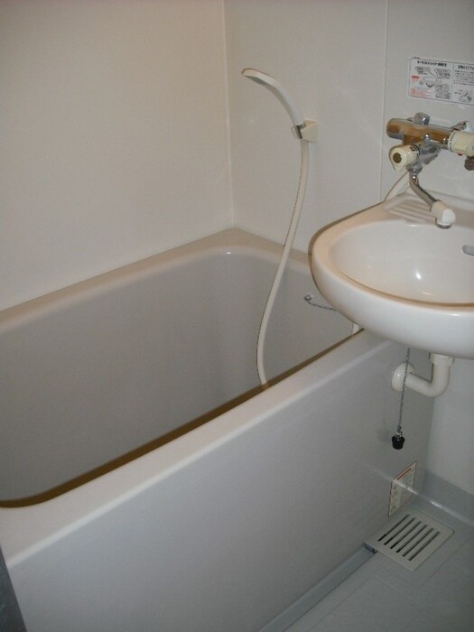 物件内観写真9　(バス／シャワールーム等)