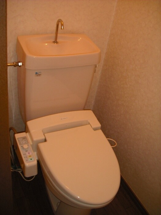 物件内観写真10　(トイレ)