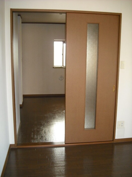 物件内観写真16　(内観写真)