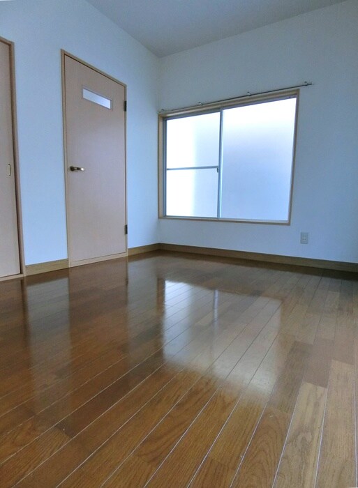 物件内観写真5　(居室)