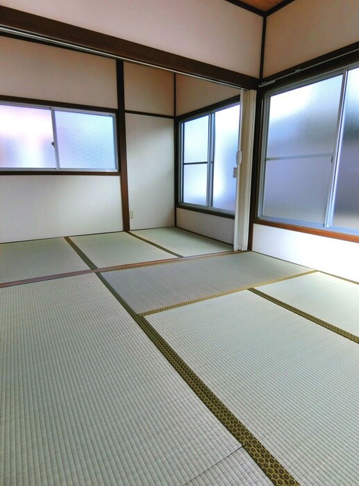 物件内観写真6　(居室)