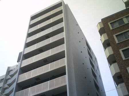 LA.XEBEC　HIGASHIJUJO(704)外観写真