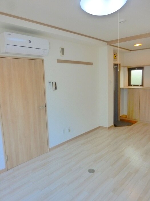 物件内観写真11　(内観写真)