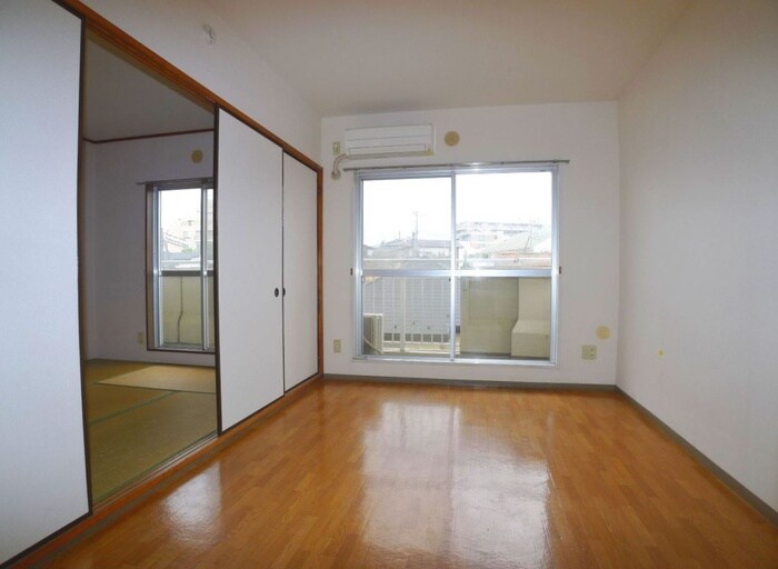 物件内観写真17　(居室)