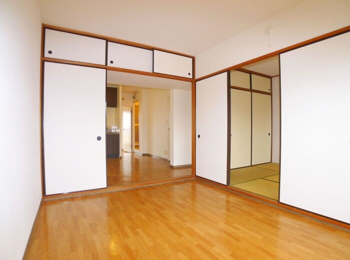 物件内観写真18　(居室)