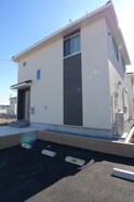 ＮＪ　Ｍａｉｓｏｎｓ（Ｂ）