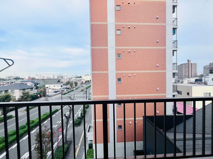 物件内観写真14　(室内からの展望)