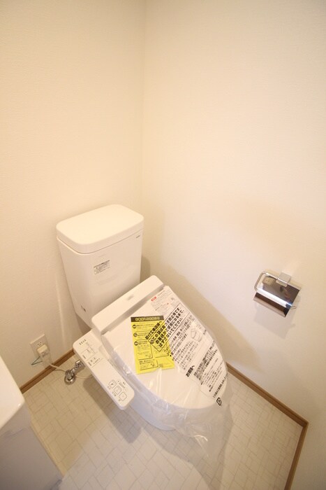 物件内観写真11　(トイレ)