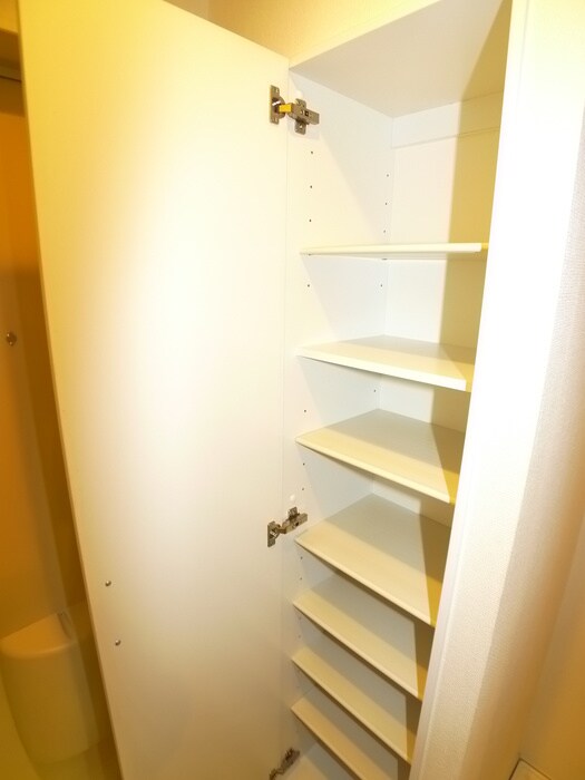 物件内観写真19　(靴箱)