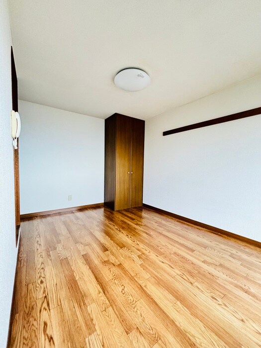 物件内観写真21　(居室)