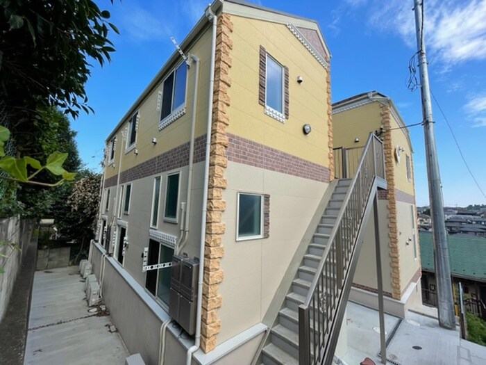 ユナイト宮前平バジーリオの外観写真