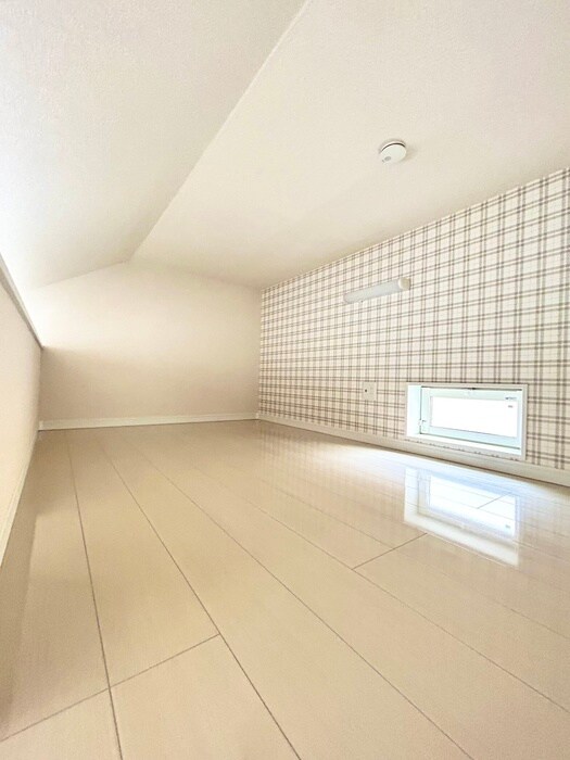 物件内観写真12　(ロフト)