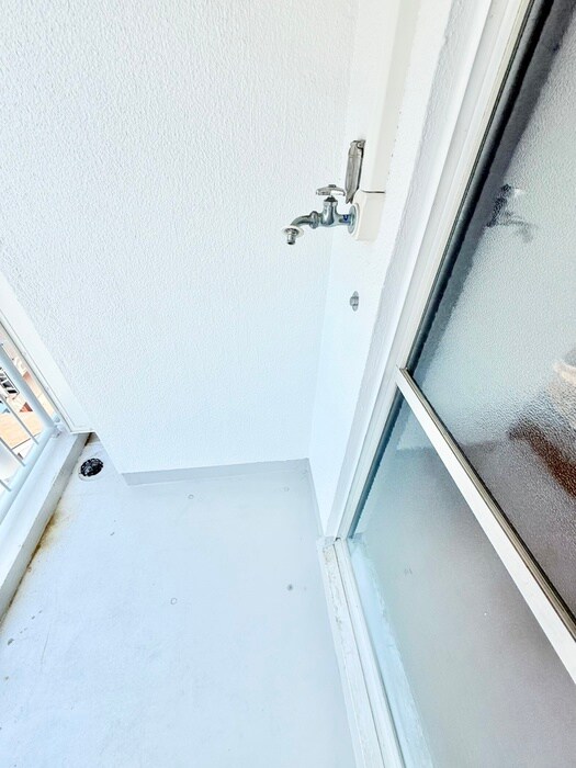 物件内観写真14　(洗濯機置場)