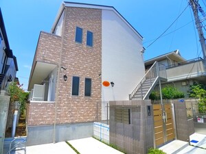 アロンジェ外観写真