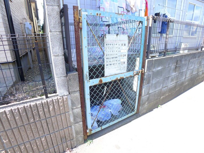 物件外観写真4　(建物設備)