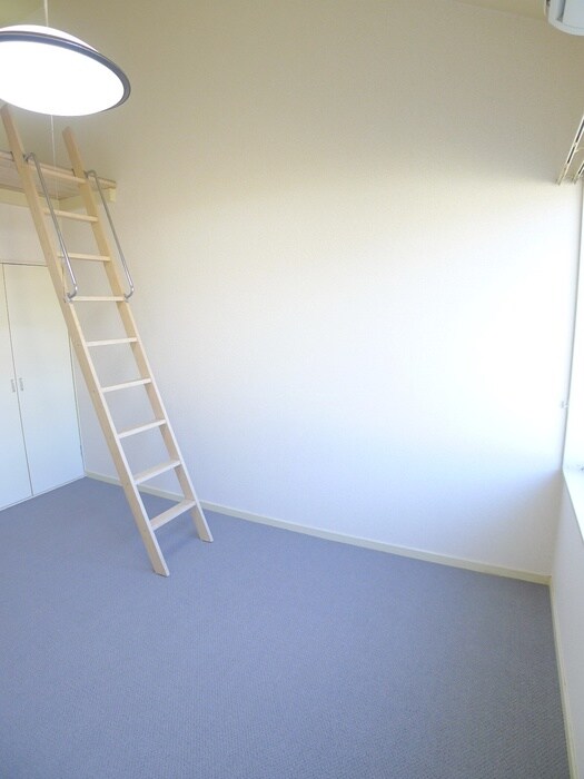 物件内観写真22　(居室)