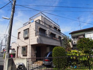 カーサ大泉外観写真