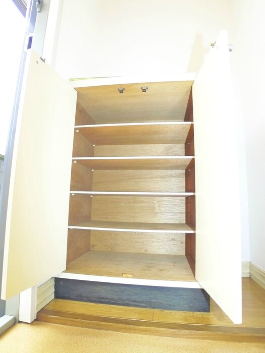 物件内観写真19　(靴箱)