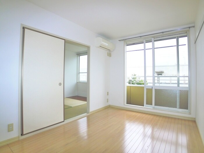 物件内観写真21　(居室)