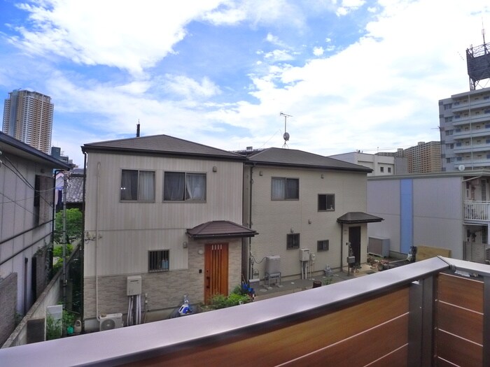 物件内観写真22　(室内からの展望)