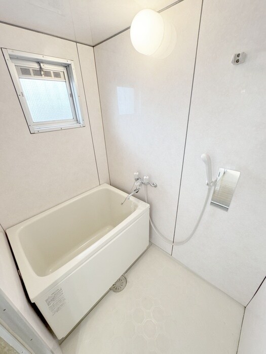 物件内観写真10　(バス／シャワールーム等)