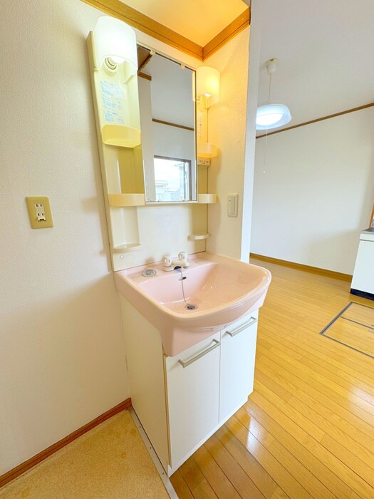 物件内観写真12　(洗面)