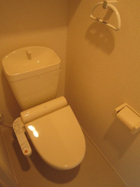 物件内観写真10　(トイレ)